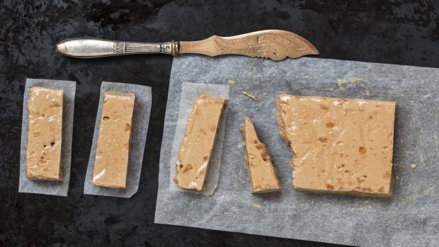 Receta de Tarta mousse de turrón Jijona para Navidad