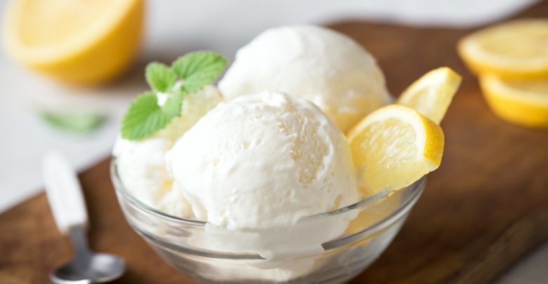 Receta de helado de yogur con limón 1