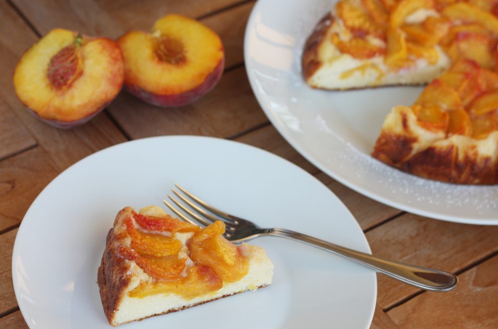 Receta de Tarta de melocotón, almendra y dulce de leche 4