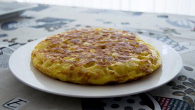 Receta de Tortilla de patatas con setas y gambas 5