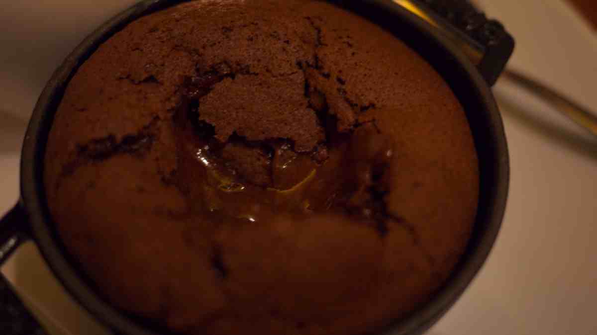 Receta de pudding de chocolate con mango y tahini 1