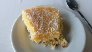 Receta de Tarta de piña y dátiles, un postre perfecto para triunfar en las cenas de Navidad 8