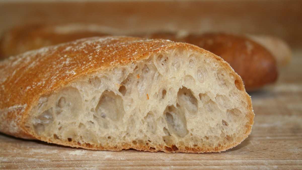 Receta para cortar el pan para que se conserve fresco 4