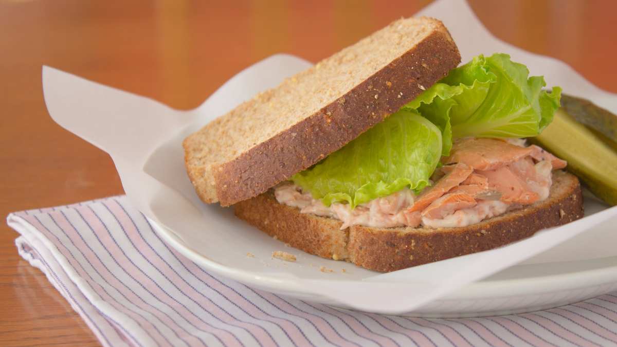 Receta de sándwich de salmón fácil de preparar 4