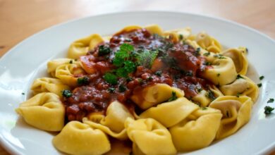 Tortellini con salsa de tomate casera muy fácil de preparar 2