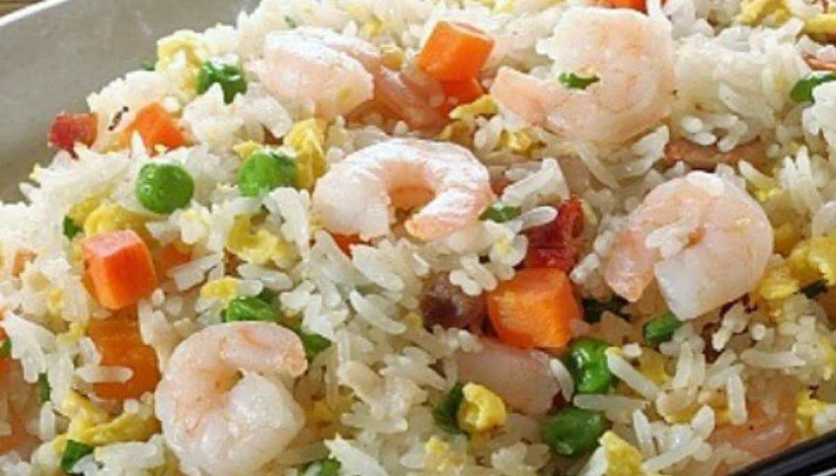 Ensalada de arroz y gambas, receta fácil y saludable 4