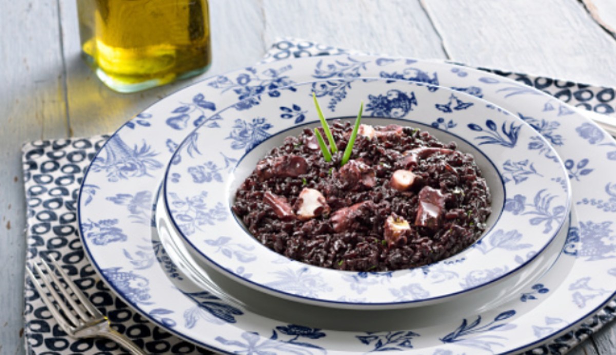 Las 5 recetas de arroz negro de restaurante para cocinar en casa 4