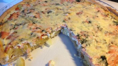 Quiché de puerros, calabacín y salmón, receta casera 3