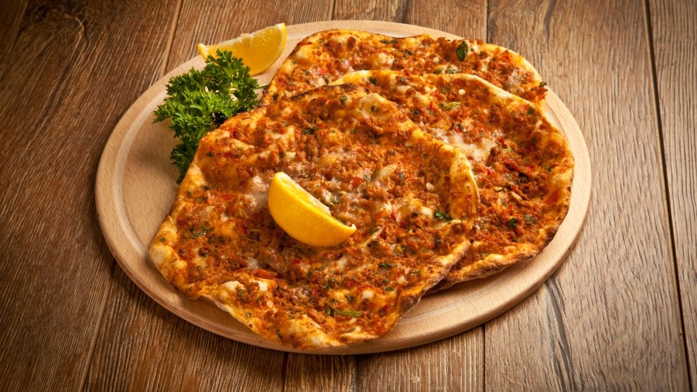 Lahmacun: pizza turca tradicional 4
