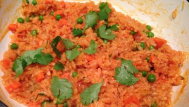 Arroz rojo con almendras y perejil 6