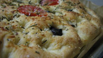 Focaccia con tomates cherry y aceitunas, receta vegana 7