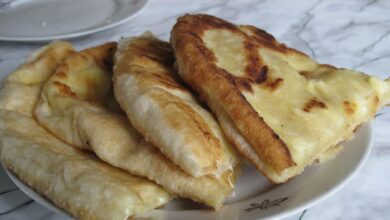 pastelitos de hojaldre con patatas y queso 6