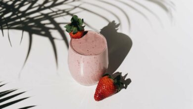 Pastel de mousse de fresas y chocolate blanco 9