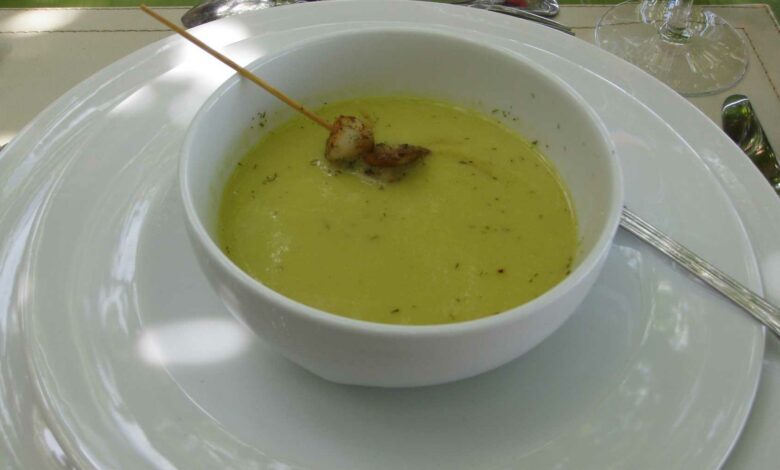 Sopa crema verde de puerros y espinaca 1