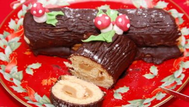 Tronco navideño de frambuesas, almendras y queso 5