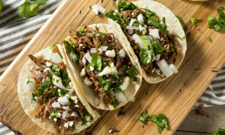 Tacos de carnitas: delicia mexicana 1