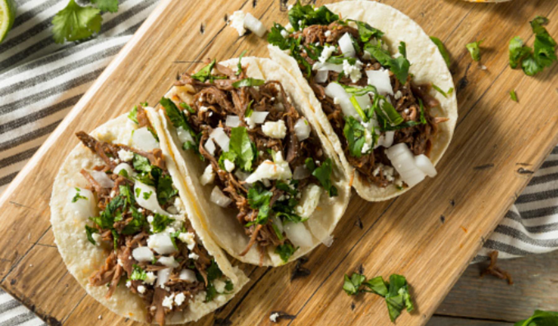 Tacos de carnitas: delicia mexicana 4
