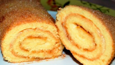 Brazo gitano relleno de nata y albaricoque 10