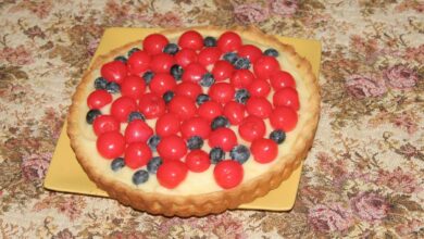 Tarta con crema pastelera y toque de vino dulce 1