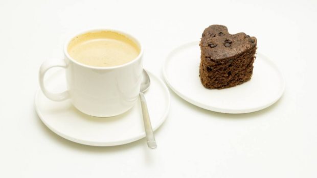 pastel y café