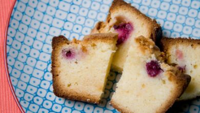 Receta de pastel de cereza, mora y frambuesa 7