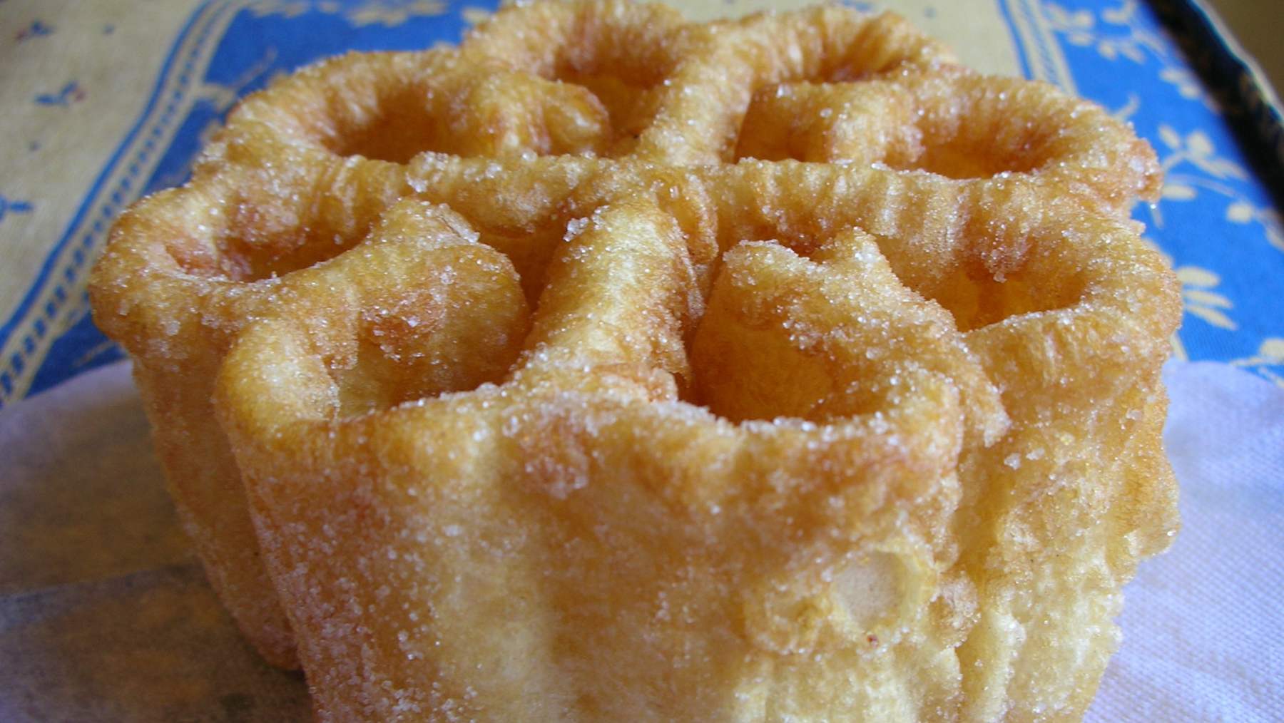 Receta de flores fritas de la abuela para Semana Santa 4