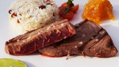 Bistec de atún con toque de orégano 1