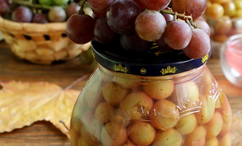 Receta de uvas en escabeche, una guarnición ideal 1