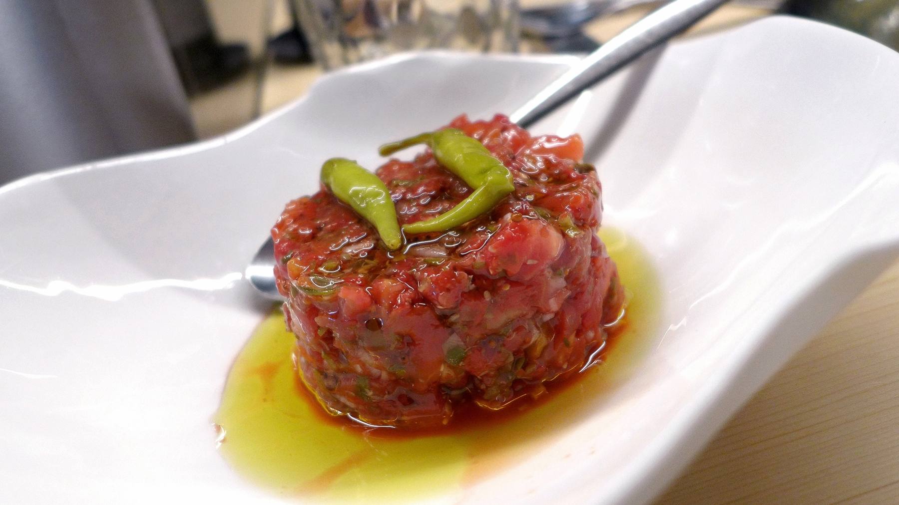 Tartar de tomate, mejillón y berberechos 4