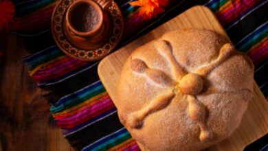 Pan de muerto, fácil de preparar para Halloween paso a paso 9