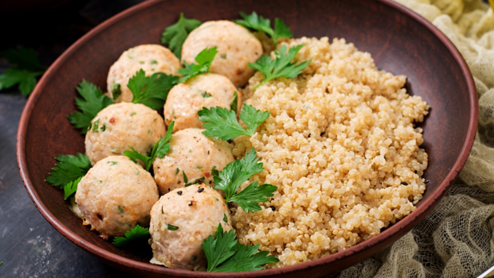 Receta de albóndigas de quinoa, un complemento o tapa perfecto 4