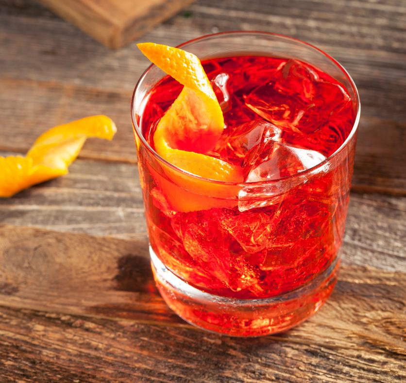 Receta del Cóctel Negroni, un combinado italiano con glamour 4