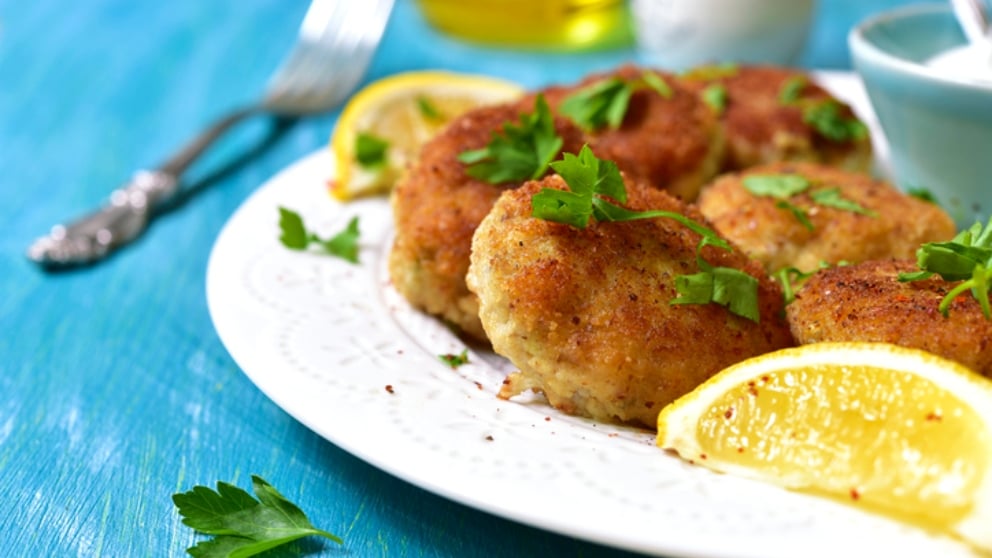 Receta de croquetas de merluza y surimi 4