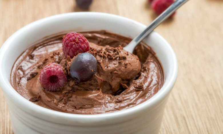 Tartaleta de mousse de chocolate con espuma de frutos rojos: receta paso a paso 1