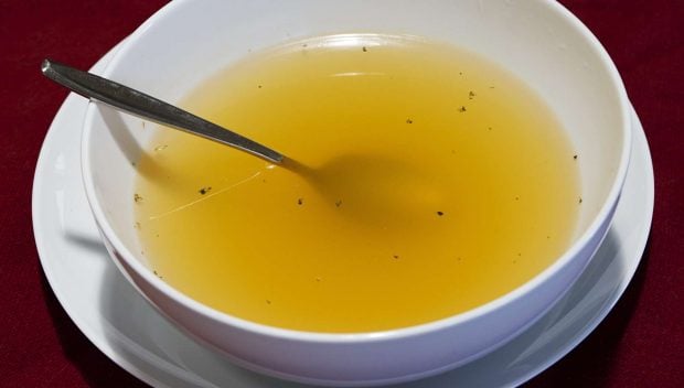 Sopa de pollo