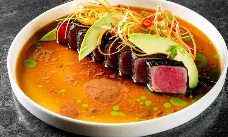 Tataki de atún rojo con reducción de soja y espuma de wasabi: clásico japonés innovador 1