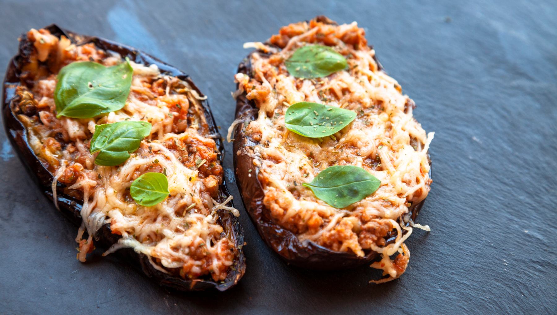 Berenjenas rellenas de tomate y queso 4