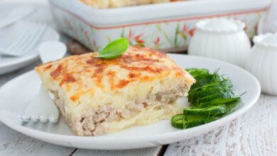 pastel de carne jugoso con puré de coliflor 12