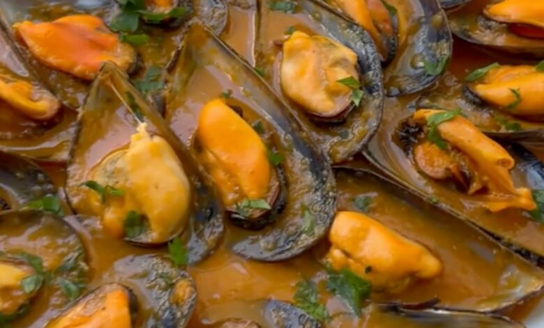 Esta receta viral de mejillones te resuelve la cena de Nochevieja en menos de 15 minutos 1