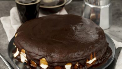 Esta receta de la tarta de la abuela sin horno se ha hecho viral por su rapidez: sólo necesitas 4 ingredientes 10