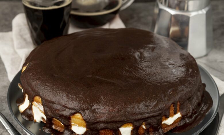 Esta receta de la tarta de la abuela sin horno se ha hecho viral por su rapidez: sólo necesitas 4 ingredientes 1