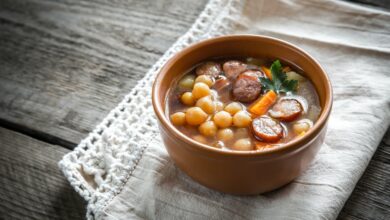 Receta de Chorizos con garbanzos a la sidra 2